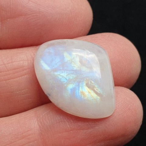 Moonstone cabochon 23x17 mm no 716