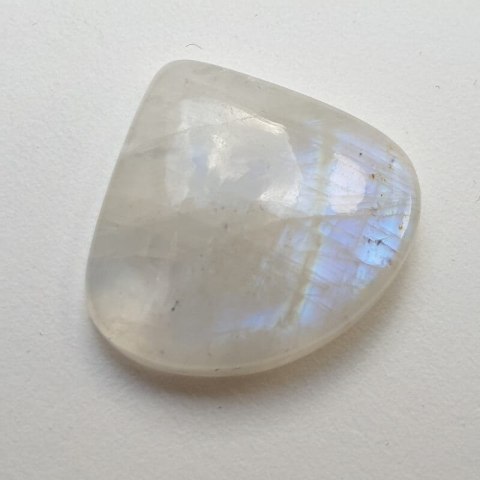 Moonstone cabochon 23x21 mm no. 701 Moonstone cabochon 23x21 mm no. 701