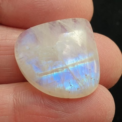 Moonstone cabochon 23x21 mm no. 701 Moonstone cabochon 23x21 mm no. 701