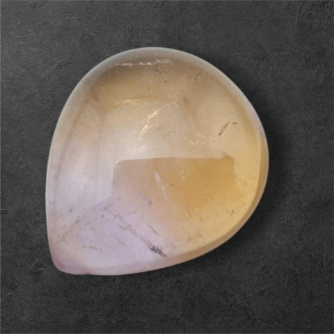 Ametrine cabochon 25x21 mm no 69 Ametrine cabochon 25x21 mm no 69