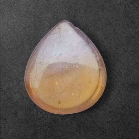 Ametrine cabochon 25x21 mm no 69 Ametrine cabochon 25x21 mm no 69