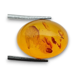 Baltic amber cabochon 16x12 mm no 904