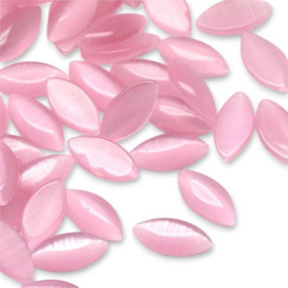 Cat's eye glass cabochon 15x7 mm 1 pearl pink