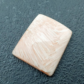 Skolezite cabochon 18x16 mm no 78