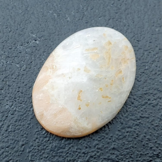 Schlezite cabochon 23x17 mm no 85