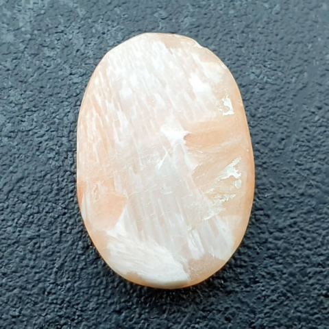 Skolecite cabochon 26x18 mm no 62 Skolecite cabochon 26x18 mm no 62