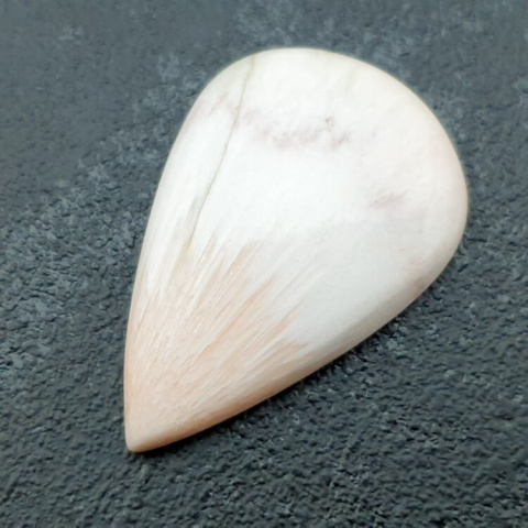 Scolecite cabochon 32x21 mm no 58 Scolecite cabochon 32x21 mm no 58
