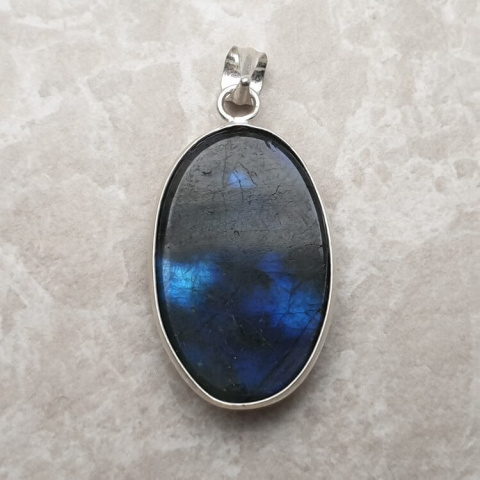 Labradorite pendant 33x22 mm no 931 Labradorite pendant 33x22 mm no 931