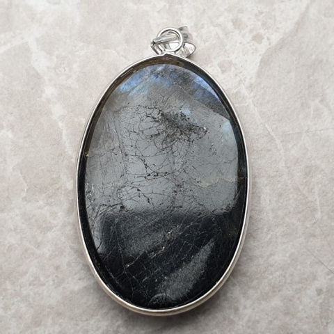 Labradorite pendant 45x31 mm no. 923 Labradorite pendant 45x31 mm no. 923