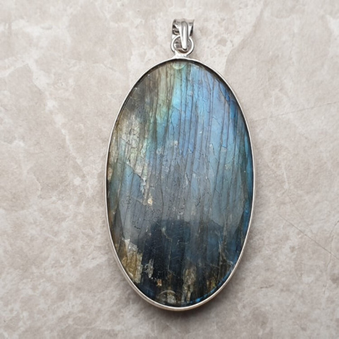 Labradorite pendant 53x32 mm no. 862 Labradorite pendant 53x32 mm no. 862