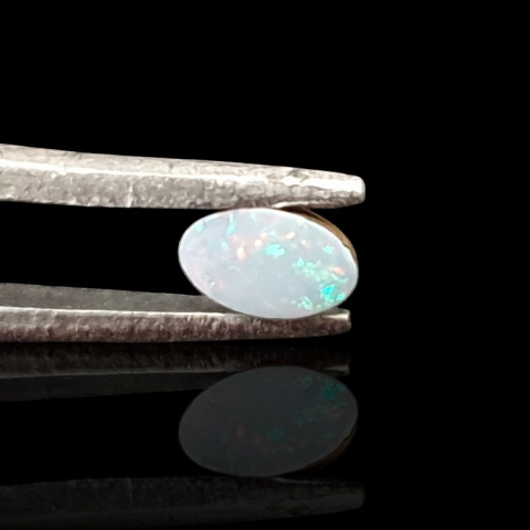 Australian opal doublet 5x3 mm no. 17 Australian opal doublet 5x3 mm no. 17