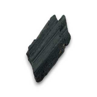 Black tourmaline raw 30 mm no 683