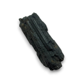 Black tourmaline raw 37 mm no 675