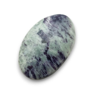 Kammererite cabochon 27x17 mm no. 38