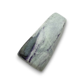 Kammererite cabochon 28x15 mm no 36