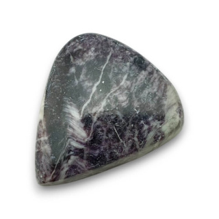 Kammererite cabochon 30x27 mm no. 27