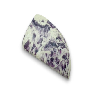 Kammererite cabochon 33x19 mm no 22