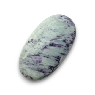 Kammererite cabochon 34x19 mm no. 33