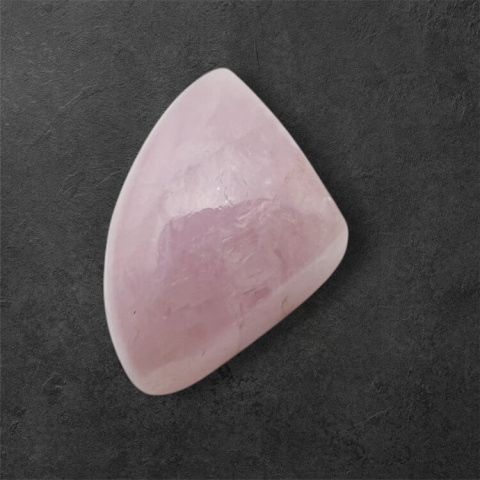 Rhunzite cabochon 20x13 mm no. 108 Rhunzite cabochon 20x13 mm no. 108