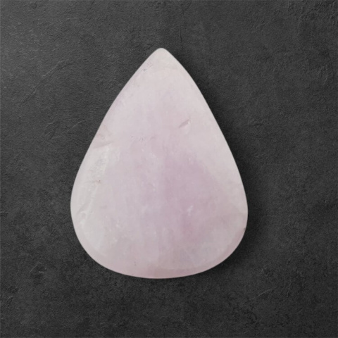 Kunzyt kaboszon 27x20 mm nr 55 Kunzyt kaboszon 27x20 mm nr 55