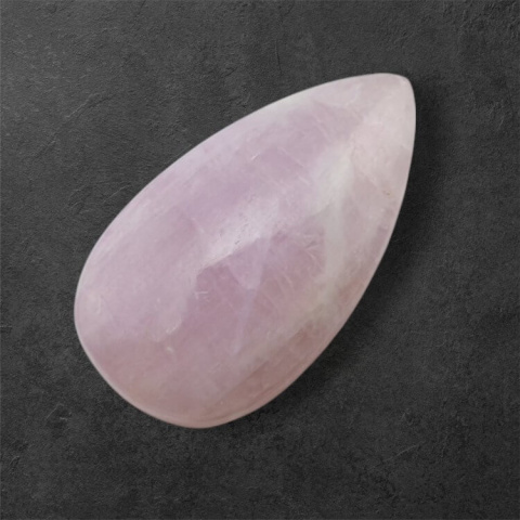 Kunzyt kaboszon 28x16 mm nr 60 Kunzyt kaboszon 28x16 mm nr 60