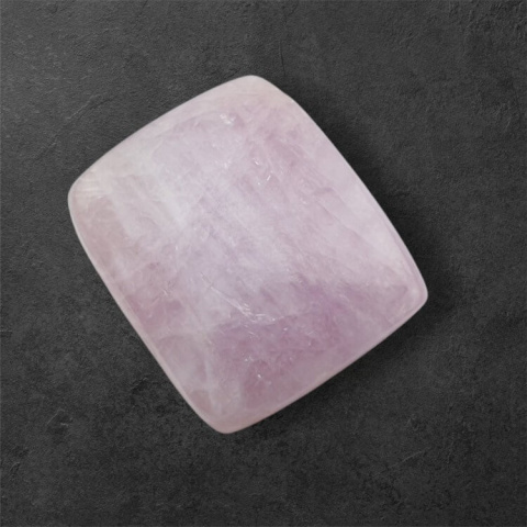 Kunzite cabochon 29x25 mm no 48 Kunzite cabochon 29x25 mm no 48