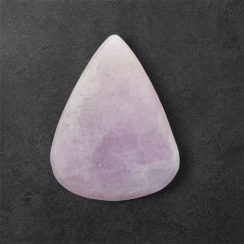 Rhunzite cabochon 36x27 mm no. 46 Rhunzite cabochon 36x27 mm no. 46