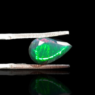 Black Ethiopian opal faceted 10x6 mm no. 665