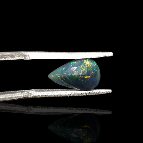 Czarny opal etiopski fasetowany 10x6 mm nr 675 Czarny opal etiopski fasetowany 10x6 mm nr 675