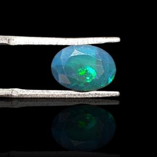 Black Ethiopian opal faceted 10x7 mm no. 657