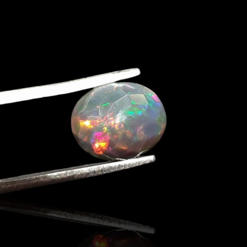 Czarny opal etiopski fasetowany 10x8 mm nr 661 Czarny opal etiopski fasetowany 10x8 mm nr 661