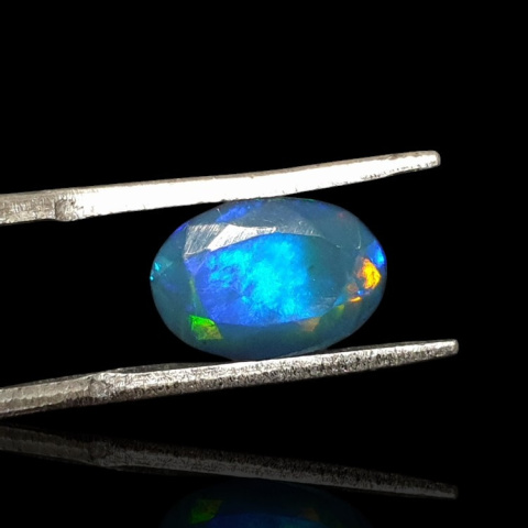 Black Ethiopian opal faceted 11x7 mm no 652 Black Ethiopian opal faceted 11x7 mm no 652