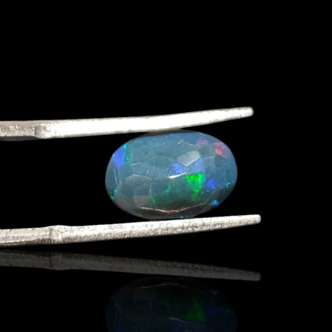 Black Ethiopian opal faceted 11x7 mm no 652 Black Ethiopian opal faceted 11x7 mm no 652