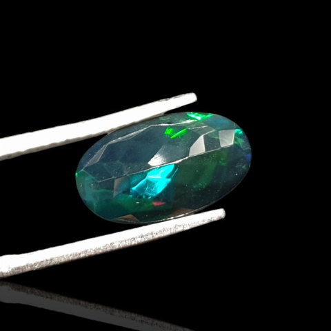 Black Ethiopian opal faceted 13x8 mm no 627 Black Ethiopian opal faceted 13x8 mm no 627