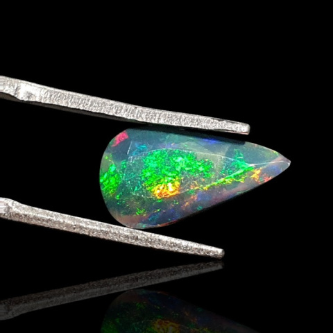 Black Ethiopian opal faceted 14x8 mm no 620 Black Ethiopian opal faceted 14x8 mm no 620