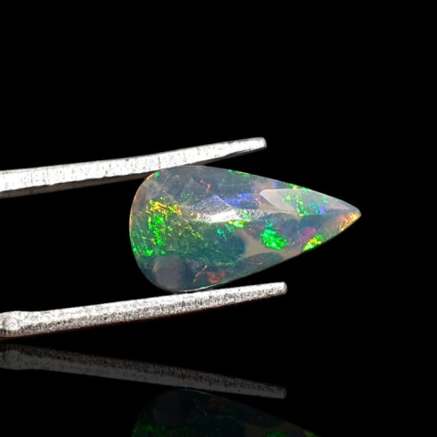 Black Ethiopian opal faceted 14x8 mm no 620 Black Ethiopian opal faceted 14x8 mm no 620