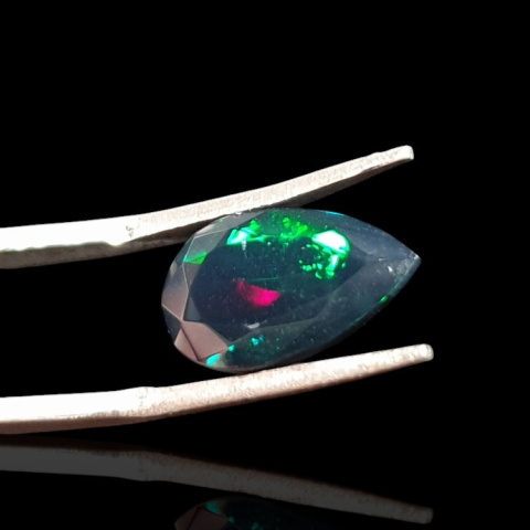 Black Ethiopian opal faceted 14x8 mm no 624 Black Ethiopian opal faceted 14x8 mm no 624
