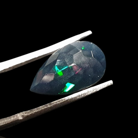 Black Ethiopian opal faceted 14x8 mm no 624 Black Ethiopian opal faceted 14x8 mm no 624