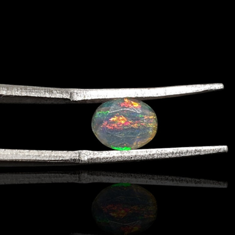 Czarny opal etiopski fasetowany 7x6 mm nr 702 Czarny opal etiopski fasetowany 7x6 mm nr 702