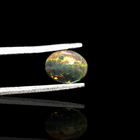 Czarny opal etiopski fasetowany 7x6 mm nr 702 Czarny opal etiopski fasetowany 7x6 mm nr 702