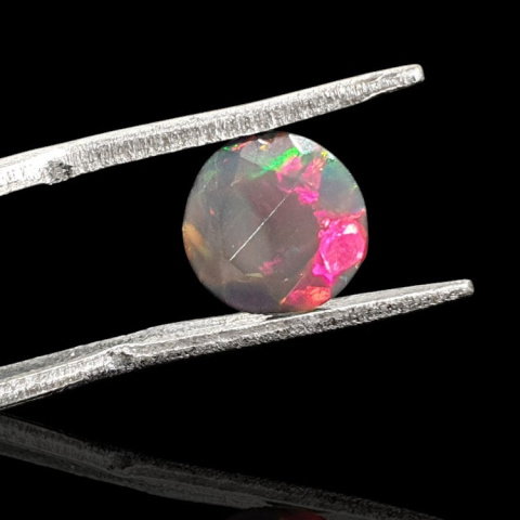 Czarny opal etiopski fasetowany fi 8 mm nr 705 Czarny opal etiopski fasetowany fi 8 mm nr 705