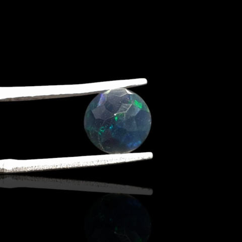 Black Ethiopian opal faceted fi 8 mm no 709 Black Ethiopian opal faceted fi 8 mm no 709