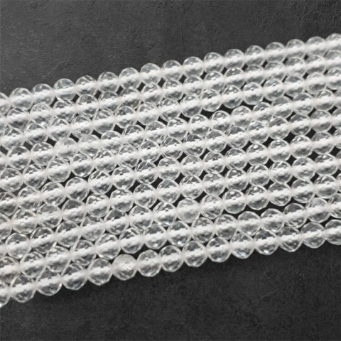Kryształ górski kula fasetowana 4 mm sznur Kryształ górski kula fasetowana 4 mm sznur