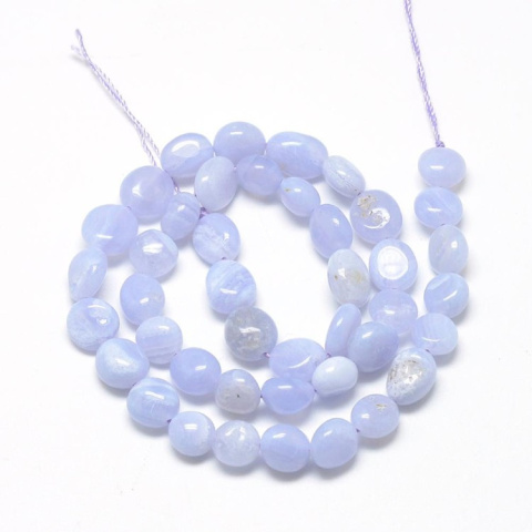 Agat blue lace bryłka gładka 8-15 mm sznur 19 cm Agat blue lace bryłka gładka 8-15 mm sznur 19 cm