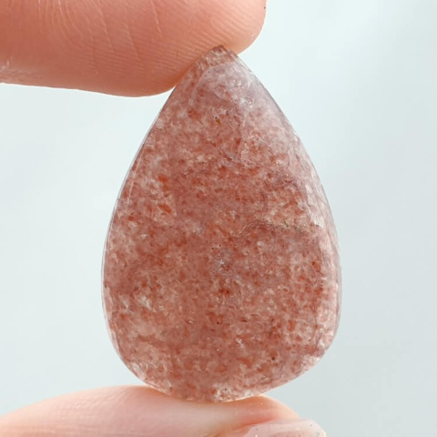 Strawberry quartz cabochon 29x20 mm no 80 Strawberry quartz cabochon 29x20 mm no 80