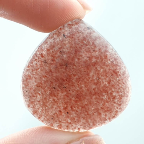 Strawberry quartz cabochon 30x29 mm no 48 Strawberry quartz cabochon 30x29 mm no 48