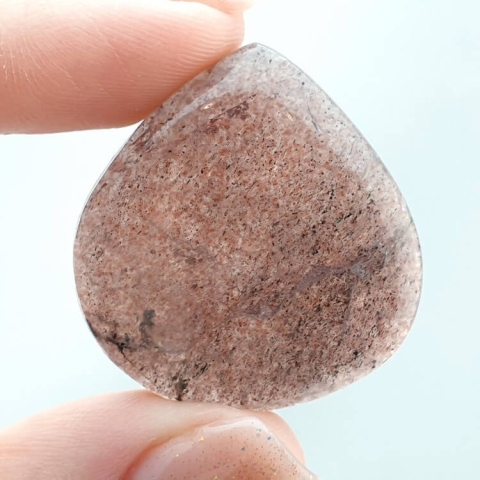 Strawberry quartz cabochon 31x29 mm no 71 Strawberry quartz cabochon 31x29 mm no 71