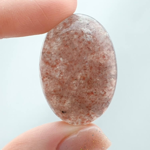 Strawberry quartz cabochon 32x23 mm no 57 Strawberry quartz cabochon 32x23 mm no 57