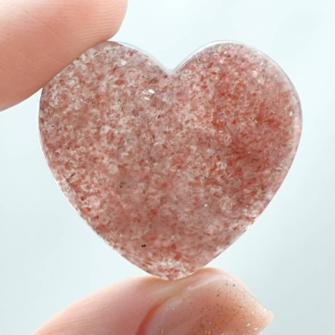 Strawberry quartz cabochon 32x29 mm no 72 Strawberry quartz cabochon 32x29 mm no 72