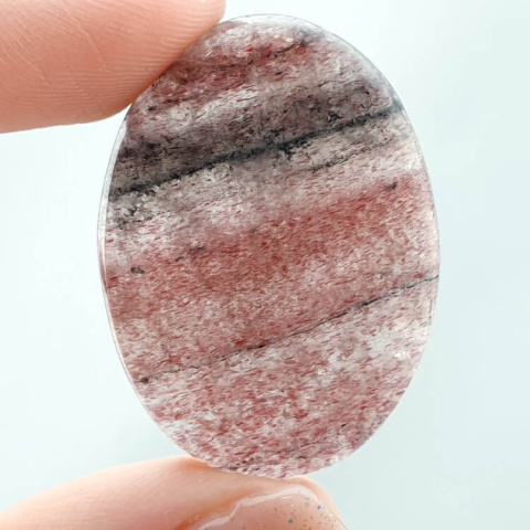 Strawberry quartz cabochon 34x25 mm no 22 Strawberry quartz cabochon 34x25 mm no 22